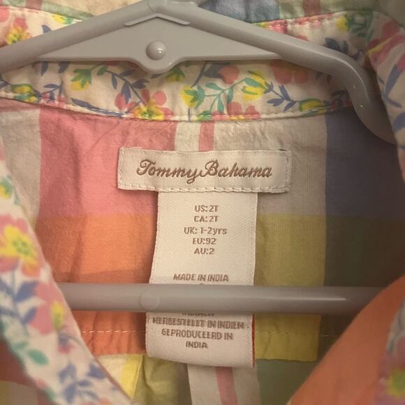 Tommy Bahama Button Down Shirt - Picture 2 of 2